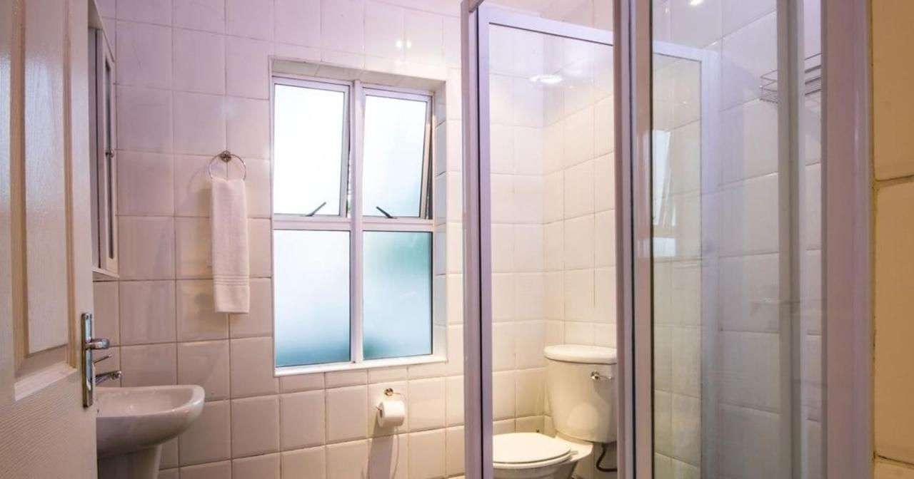Bon Ami Guest House Ντούρμπαν Εξωτερικό φωτογραφία